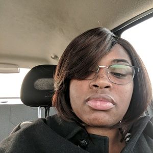 Meet your Posher, Remeka